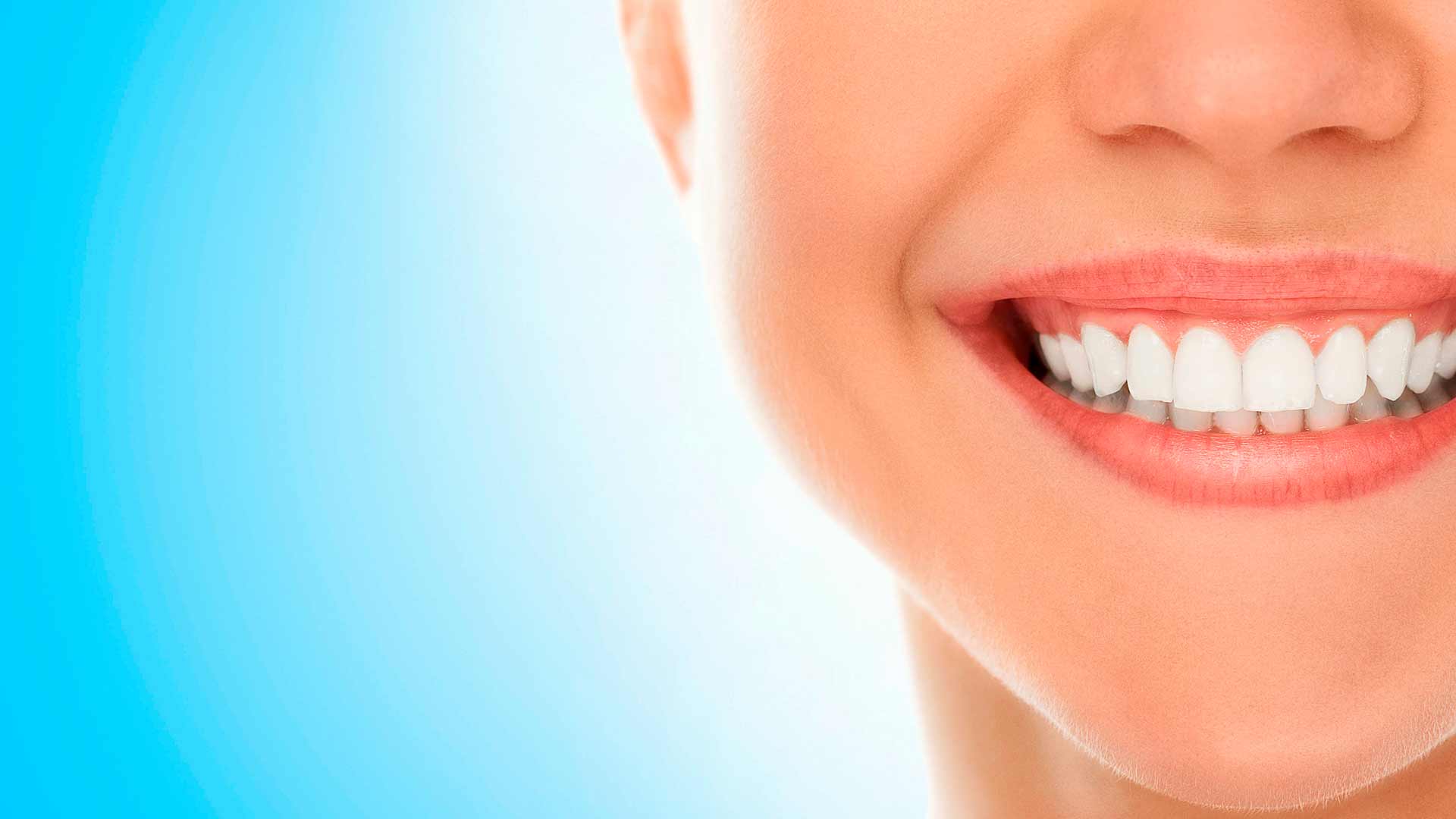 Visita a tu dentista habitualmente y mantén tus encías sanas para evitar la Gingivitis