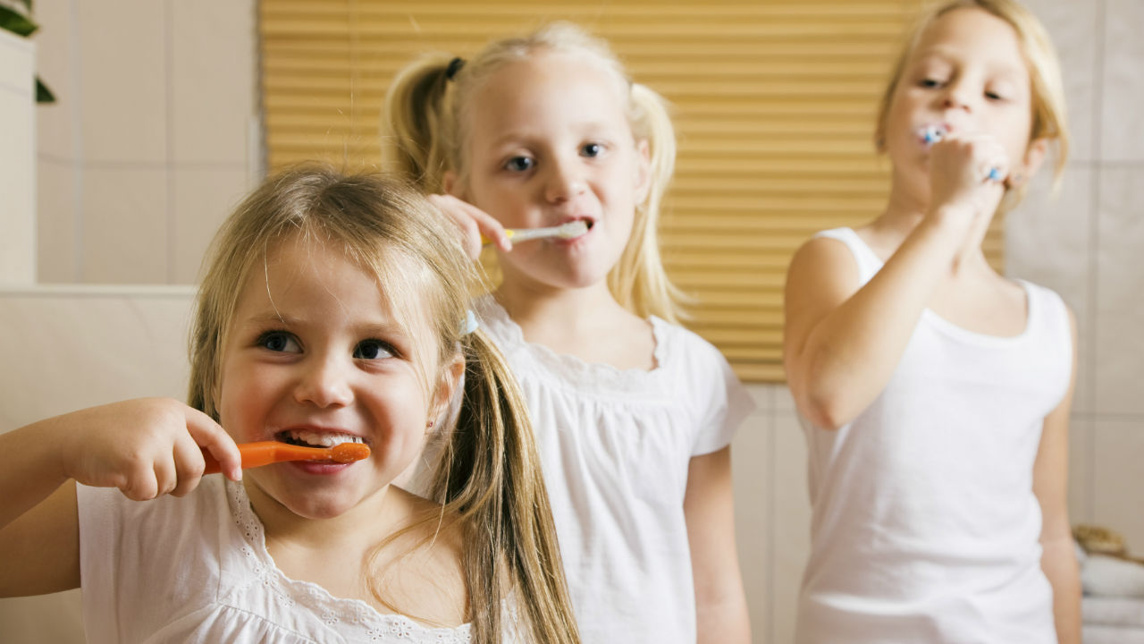 Guía práctica de salud bucodental infantil