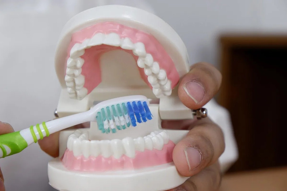 Adaptándote a tu dentadura postiza, tu nueva sonrisa